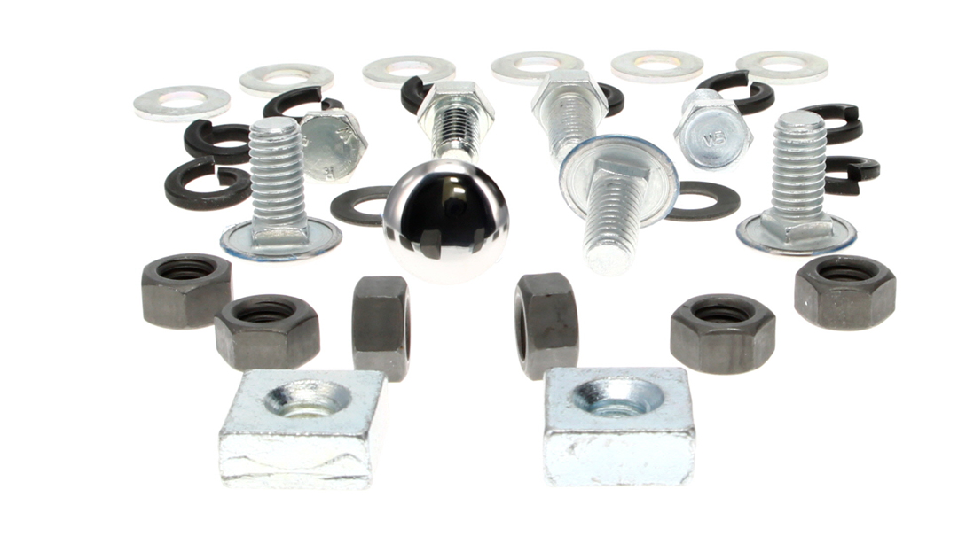 www.usfahrzeugteile.de - REAR BUMPER BOLT KIT (32P